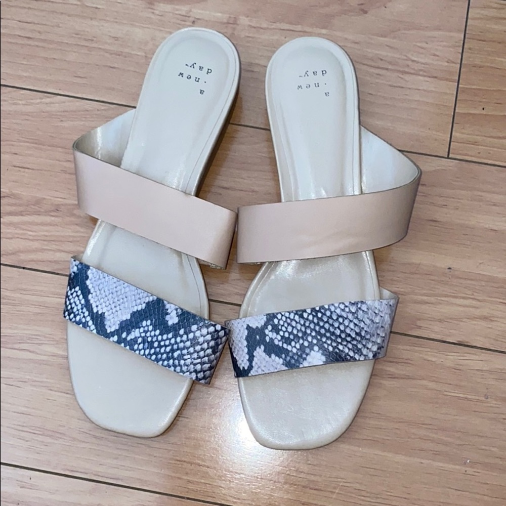 Brand new sandals